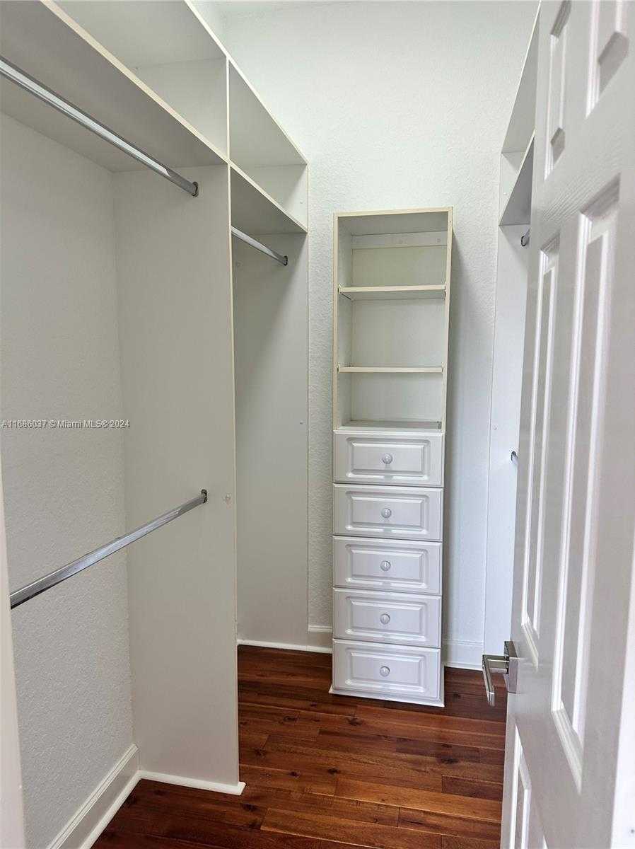 Small Image of 11388 NORTH WEST 68TH ST, Doral Number 19