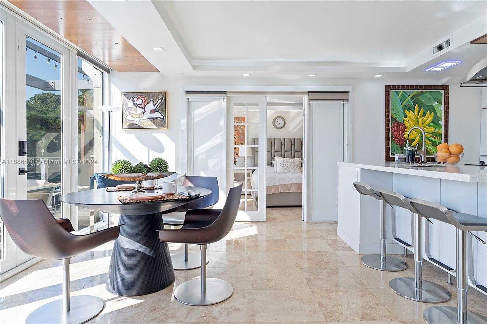 Small Image of 6616 EAST MIAMI LAKES DR E, Miami Lakes Number 13
