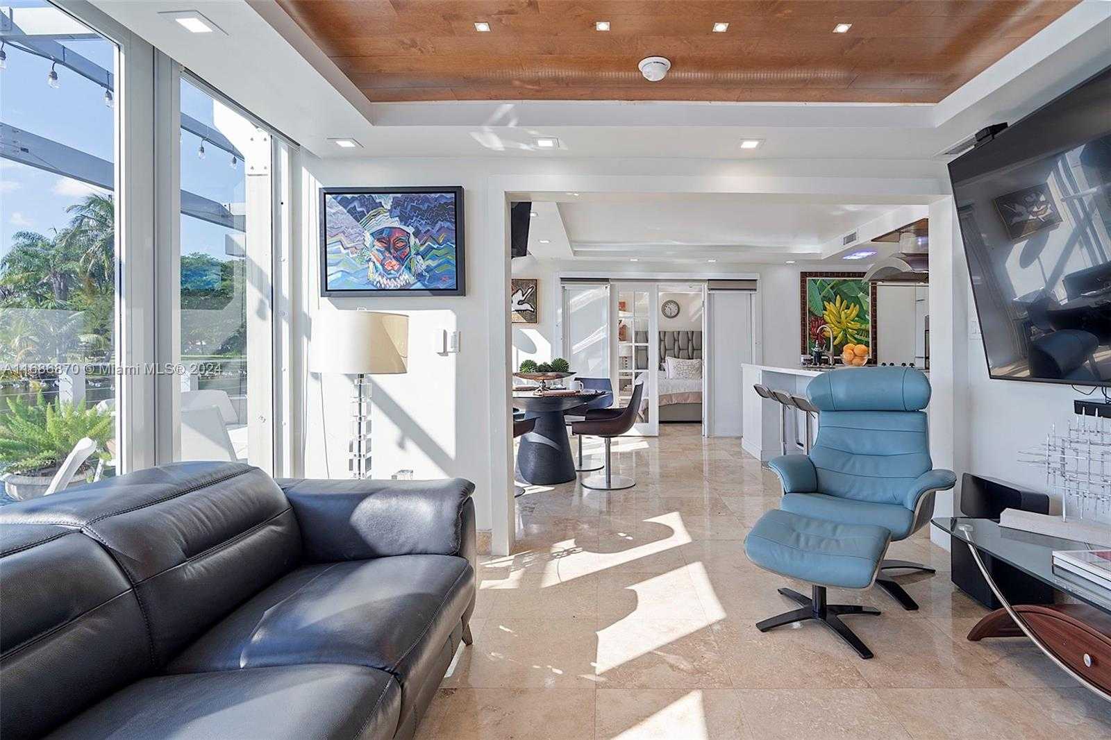 Small Image of 6616 EAST MIAMI LAKES DR E, Miami Lakes Number 8