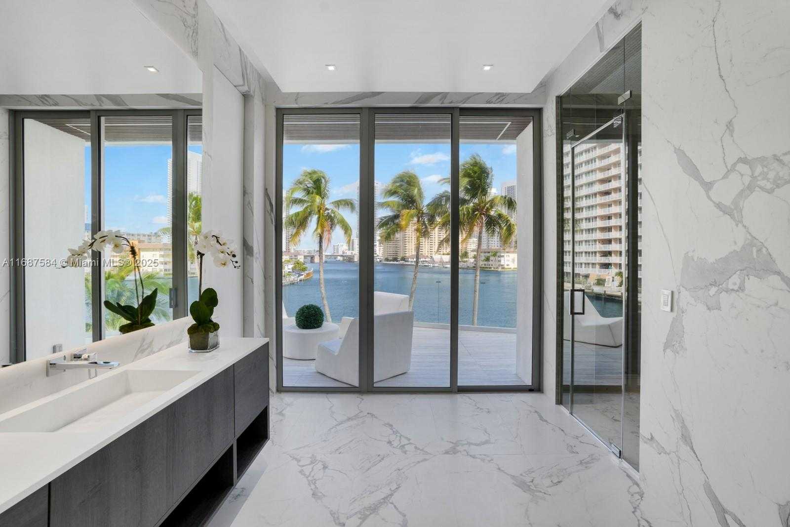 Small Image of 501 PALM DR, Hallandale Beach Number 36