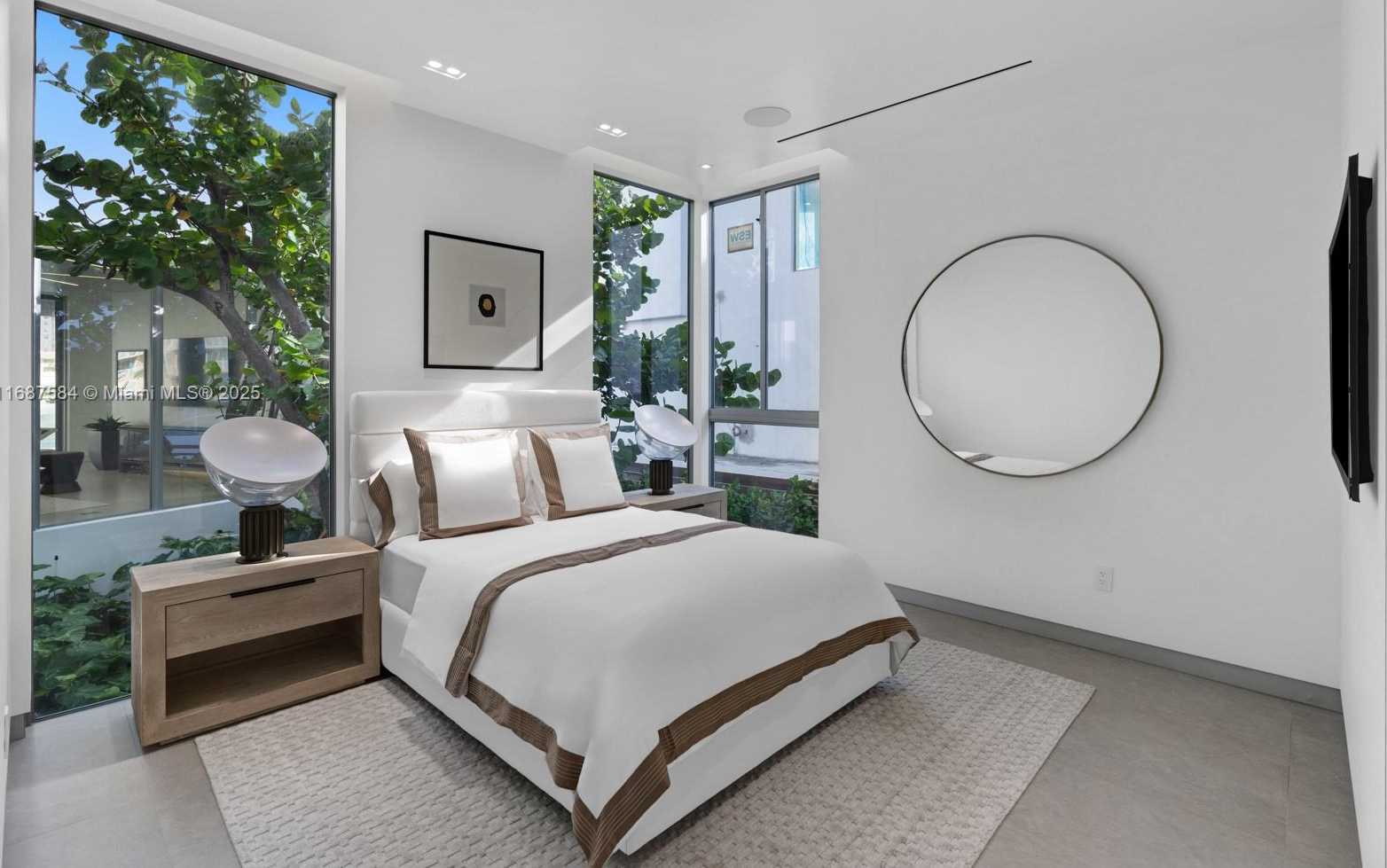 Small Image of 501 PALM DR, Hallandale Beach Number 43