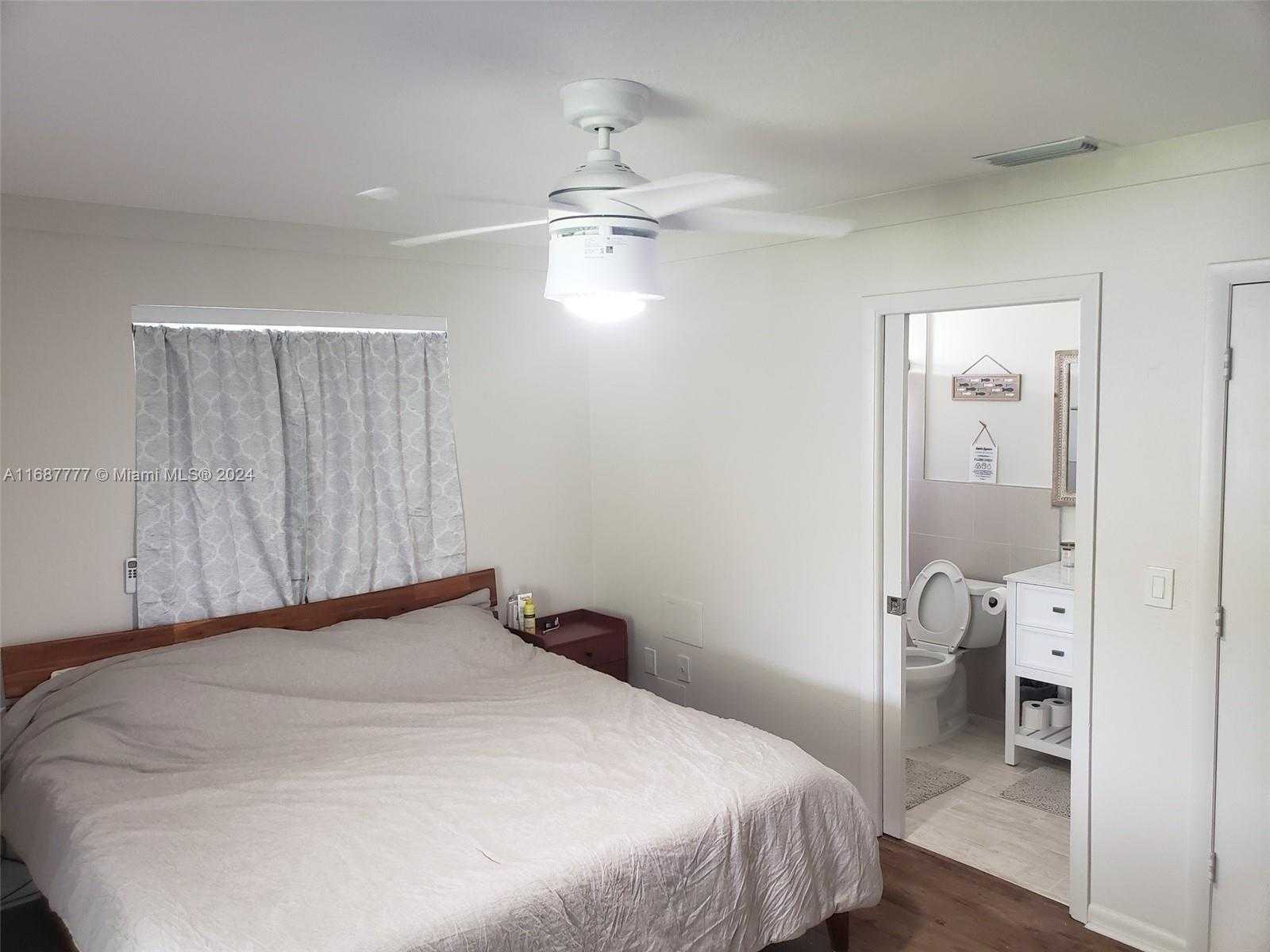 Small Image of 2111 WAYLIFE CT, Other City - In The State Of Florida Number 10