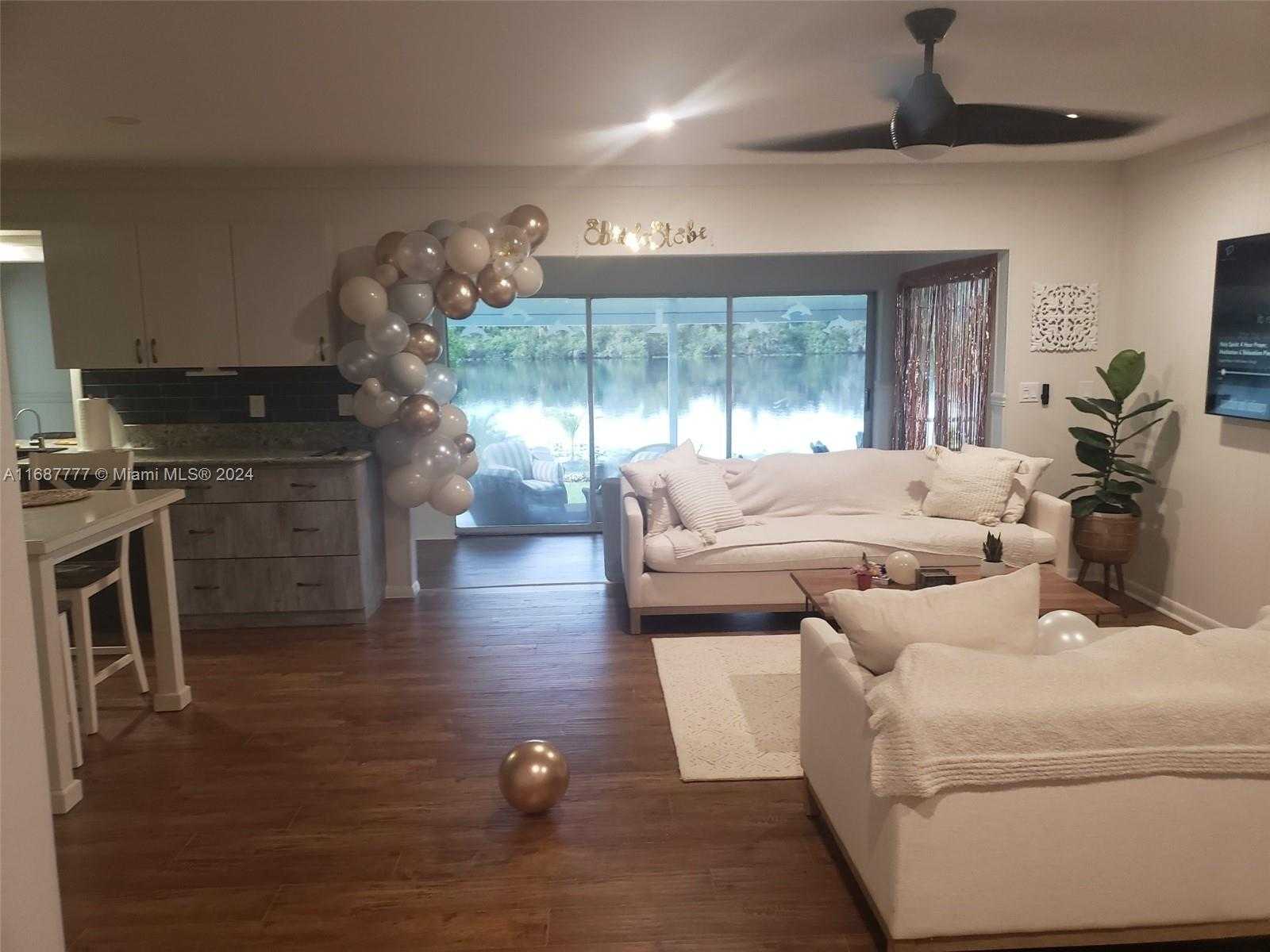 Small Image of 2111 WAYLIFE CT, Other City - In The State Of Florida Number 5
