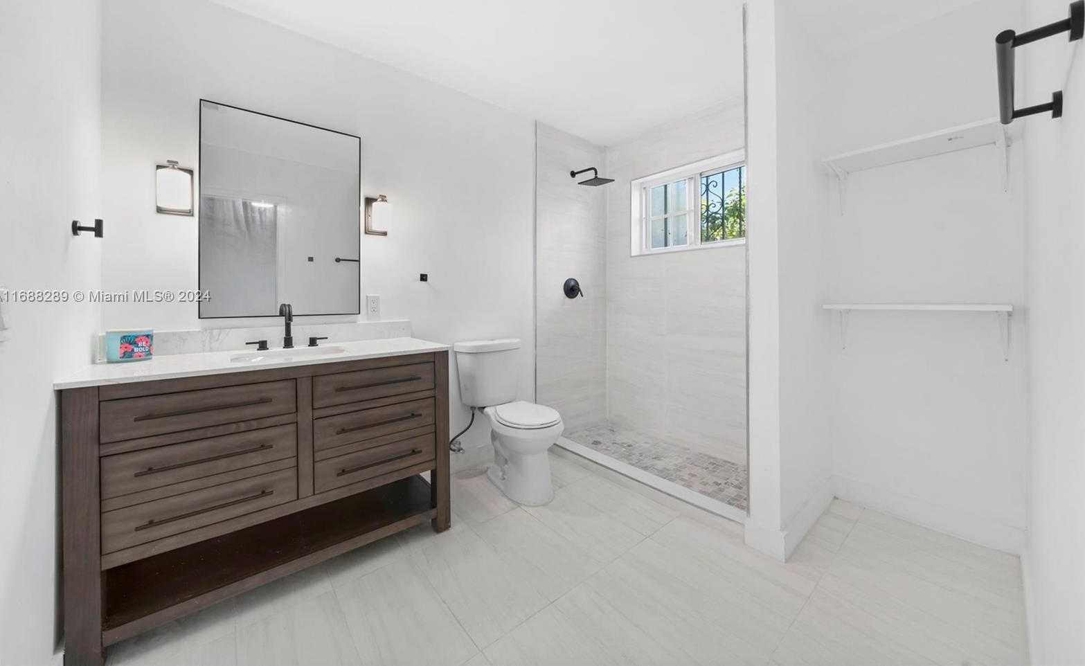 Small Image of 361 EAST 39TH ST, Hialeah Number 11