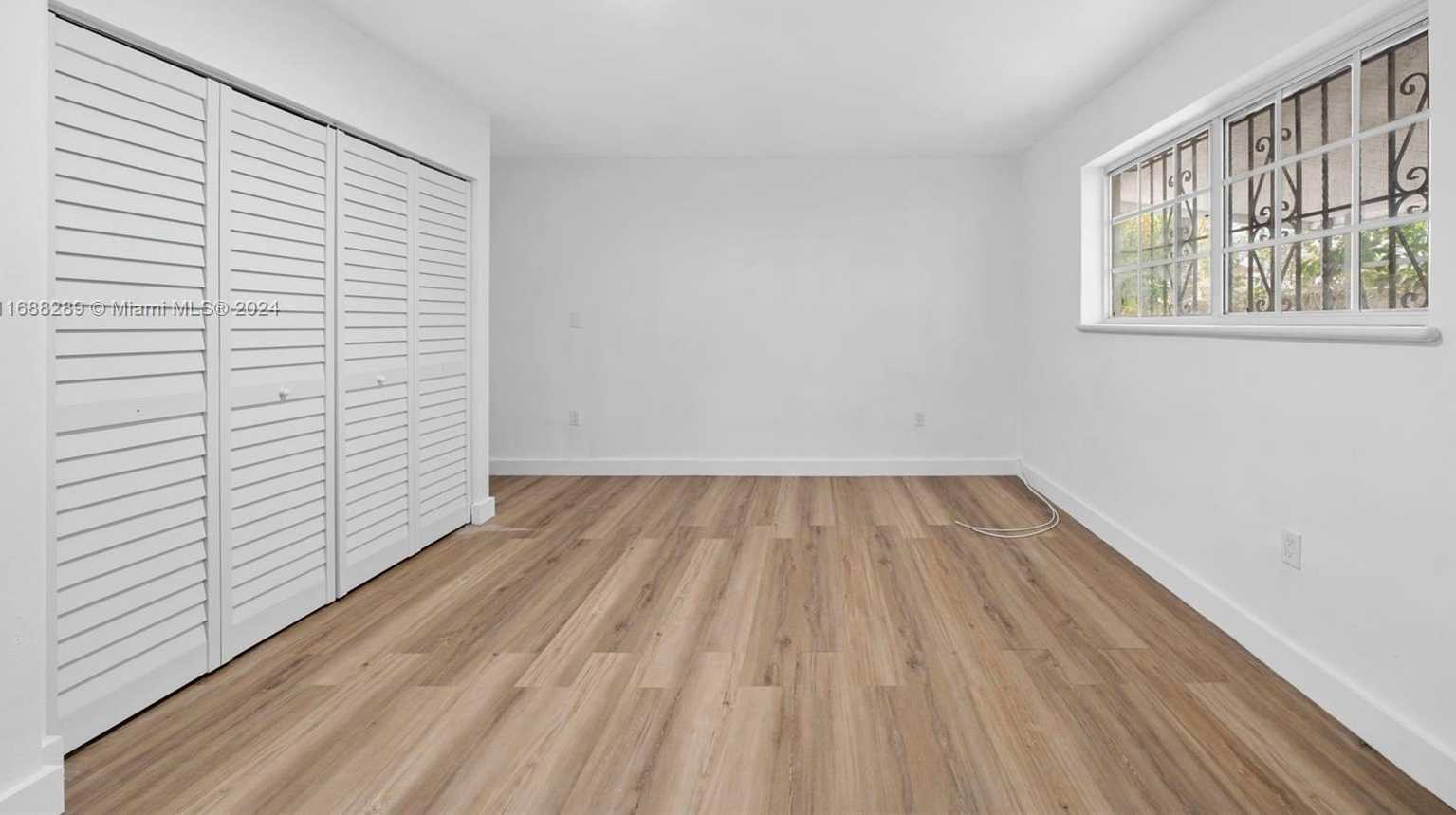 Small Image of 361 EAST 39TH ST, Hialeah Number 14