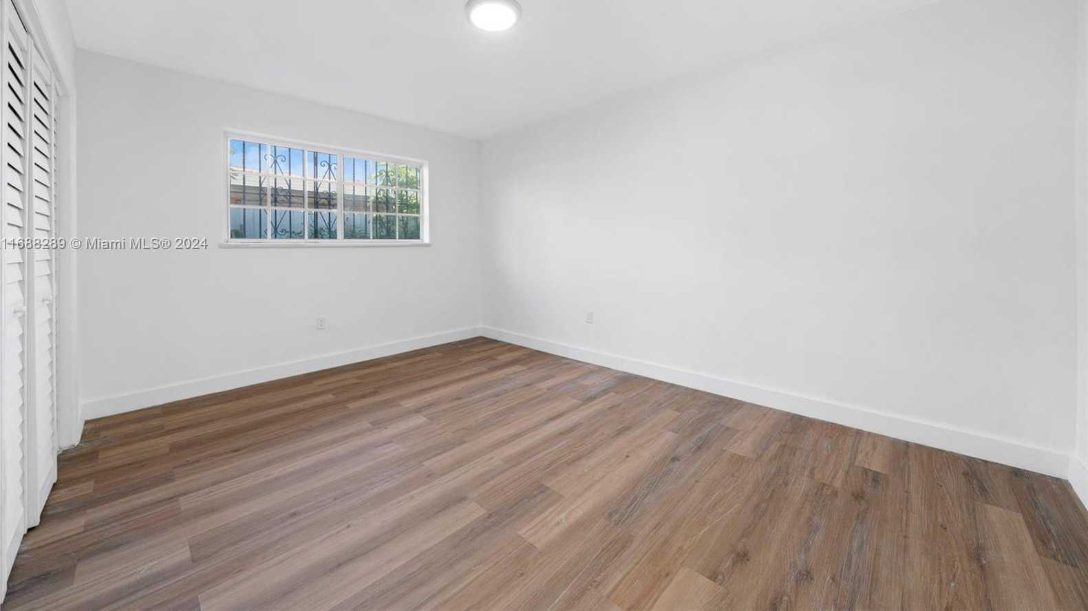 Small Image of 361 EAST 39TH ST, Hialeah Number 16