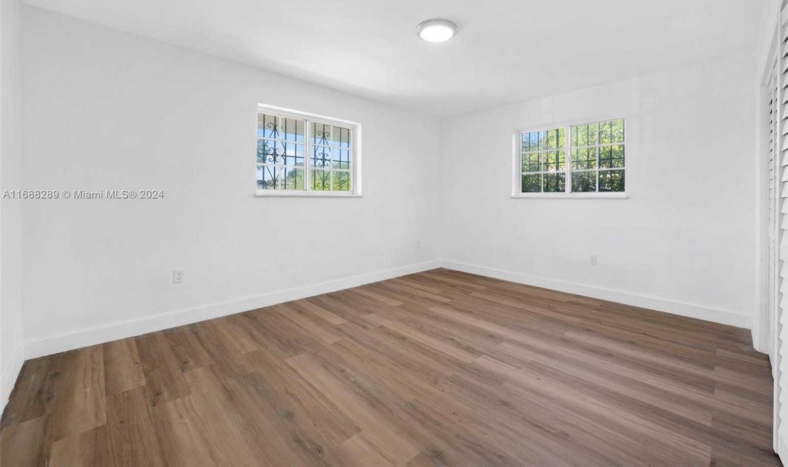 Small Image of 361 EAST 39TH ST, Hialeah Number 20