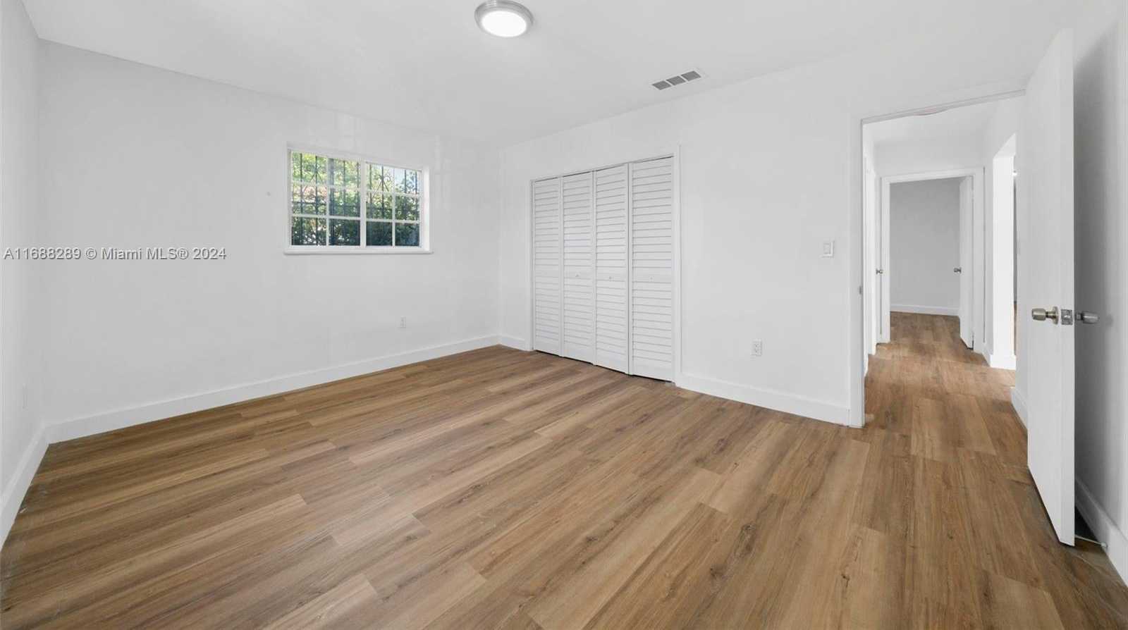 Small Image of 361 EAST 39TH ST, Hialeah Number 21