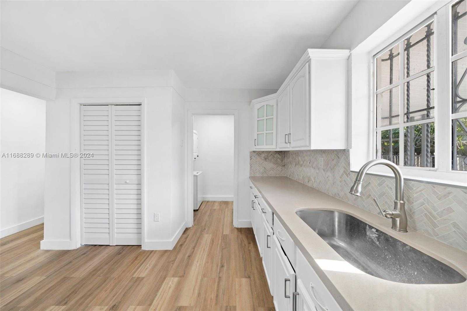 Small Image of 361 EAST 39TH ST, Hialeah Number 7