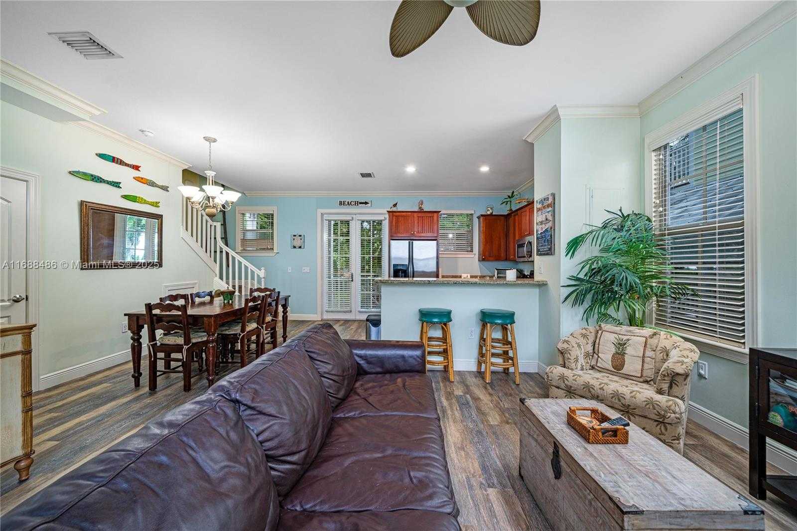 Small Image of 120 ANGLERS WAY, Islamorada Number 6