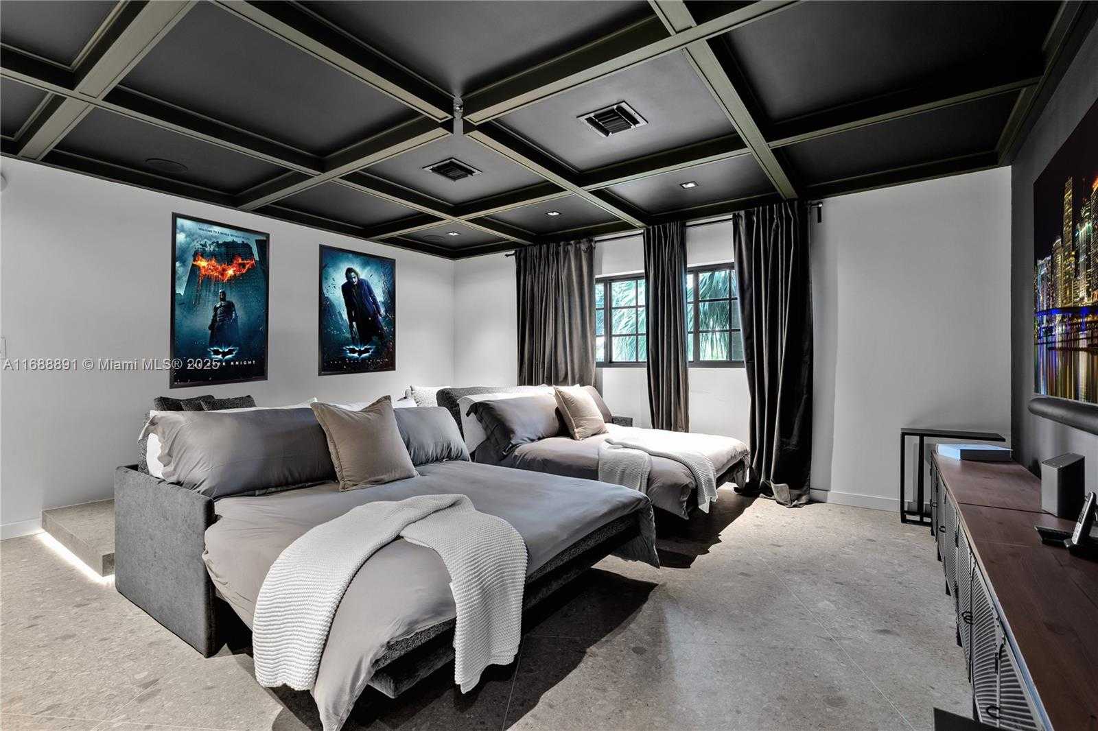Small Image of 2500 BAYVIEW DR, Fort Lauderdale Number 45