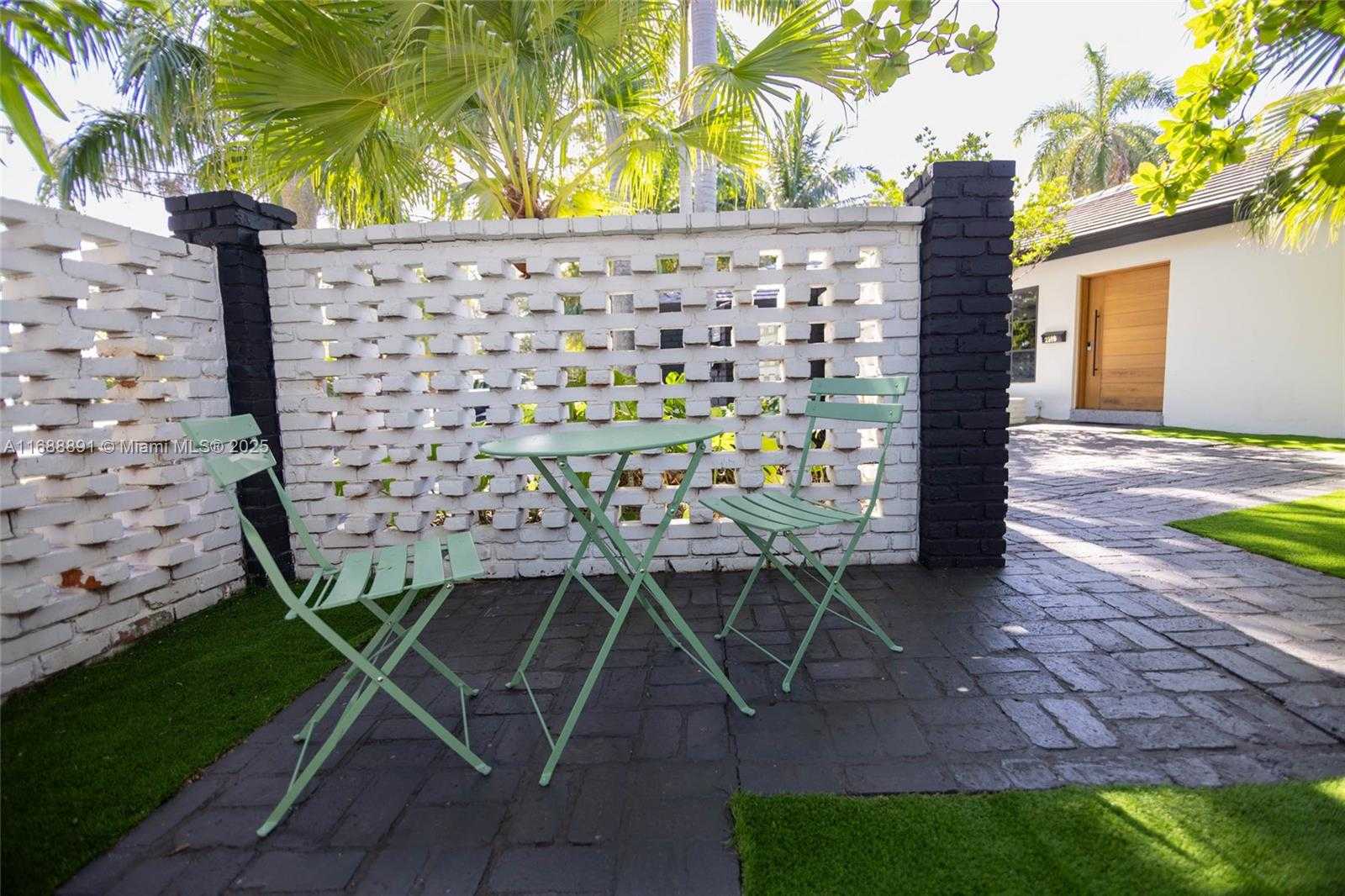 Small Image of 2500 BAYVIEW DR, Fort Lauderdale Number 58
