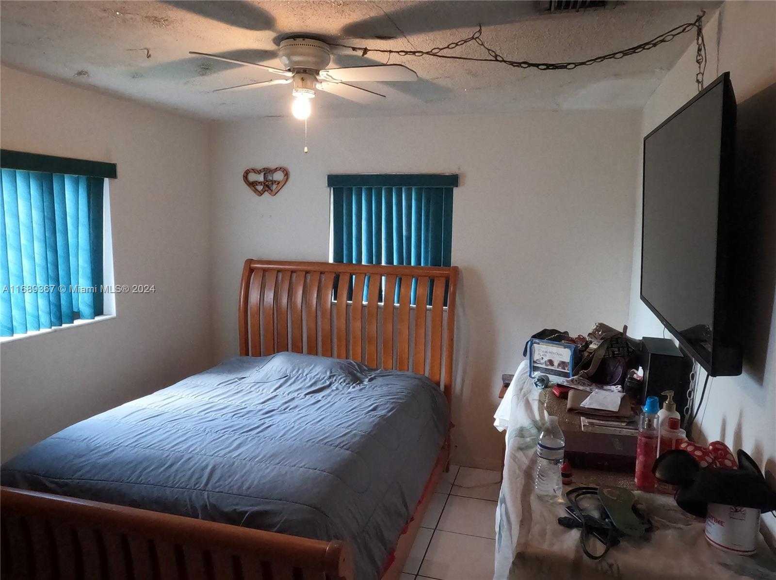 Small Image of 3260 NORTH WEST 209TH TER, Miami Gardens Number 19