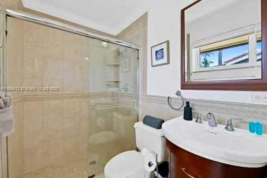 Small Image of 3333 NORTH EAST 38TH ST, Fort Lauderdale Number 18