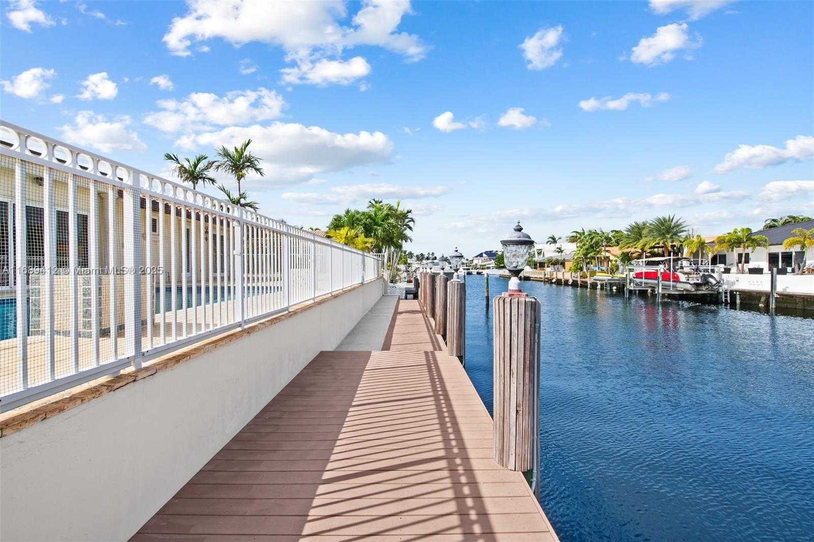 Small Image of 3333 NORTH EAST 38TH ST, Fort Lauderdale Number 30