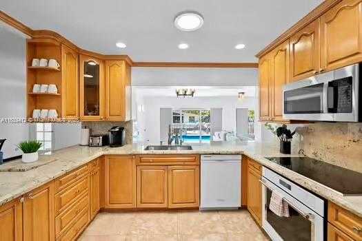 Small Image of 3333 NORTH EAST 38TH ST, Fort Lauderdale Number 9