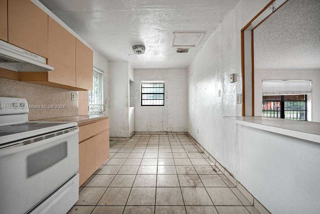 Small Image of 4480 NORTH WEST 201ST ST, Miami Gardens Number 18