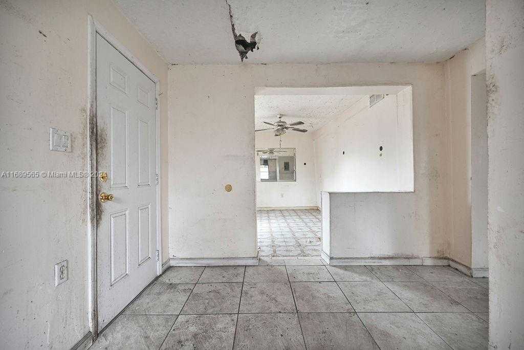 Small Image of 4480 NORTH WEST 201ST ST, Miami Gardens Number 40