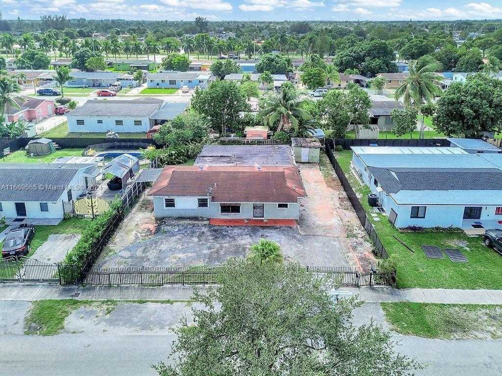 Small Image of 4480 NORTH WEST 201ST ST, Miami Gardens Number 59