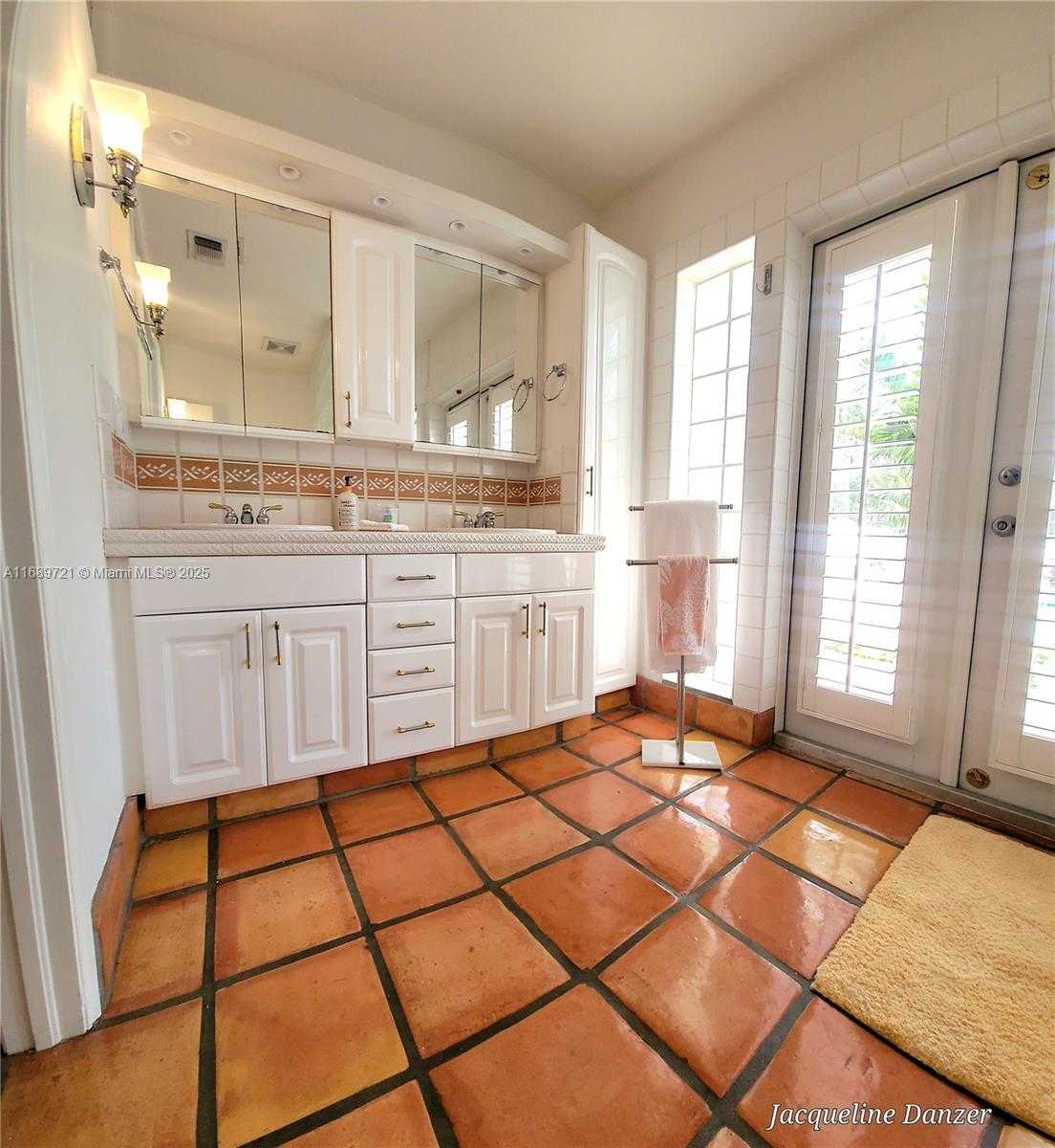 Small Image of 2781 NORTH EAST 23RD CT, Pompano Beach Number 23