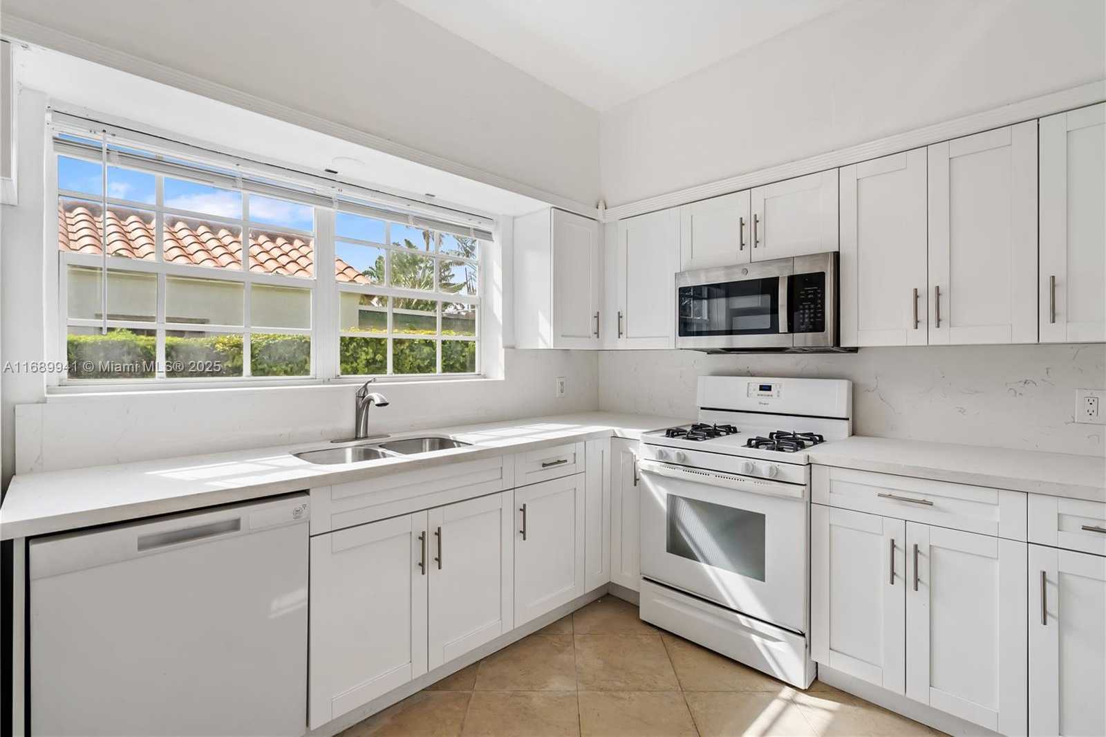 Small Image of 500 90TH STREET, Surfside Number 12
