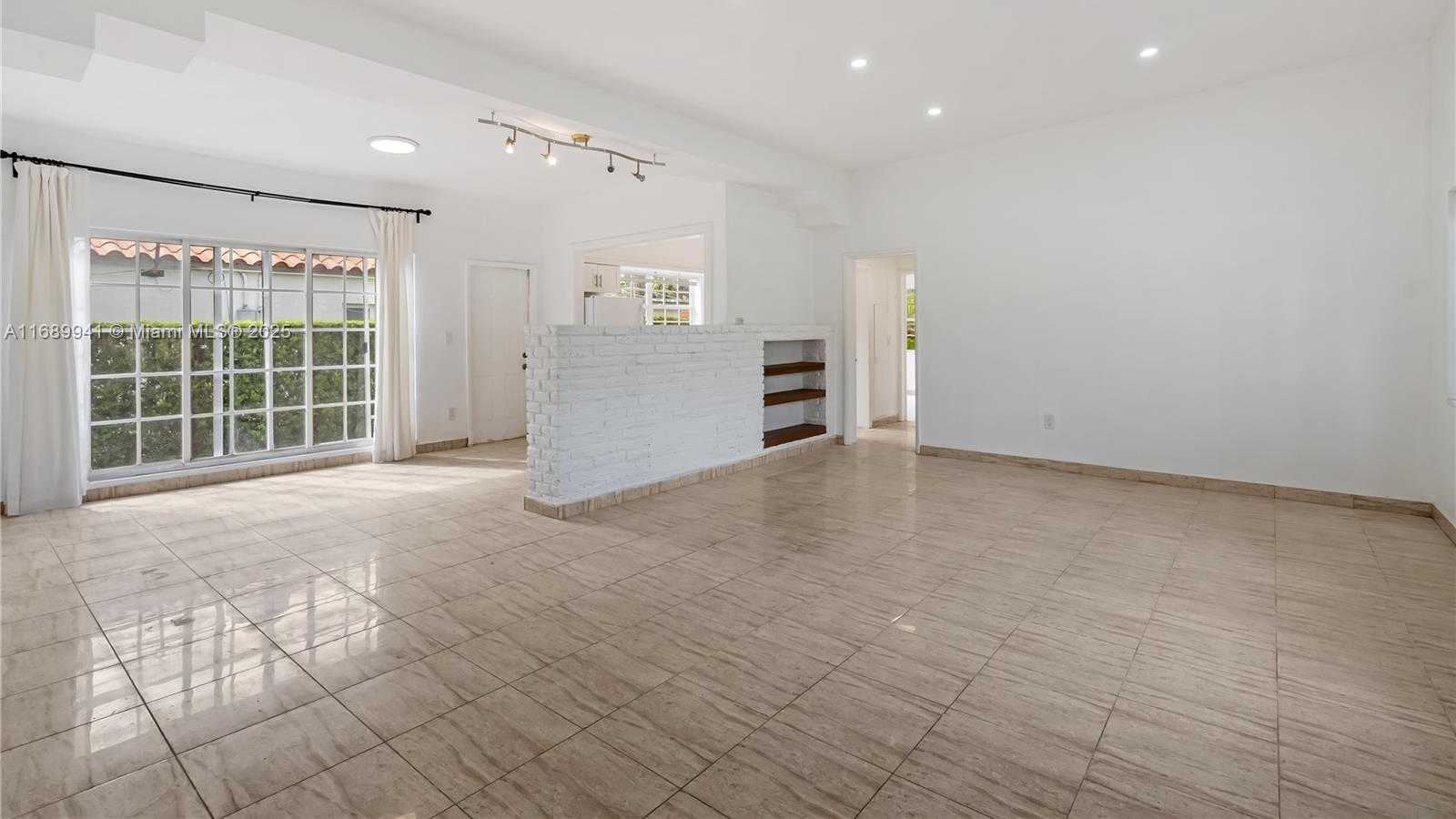 Small Image of 500 90TH STREET, Surfside Number 6