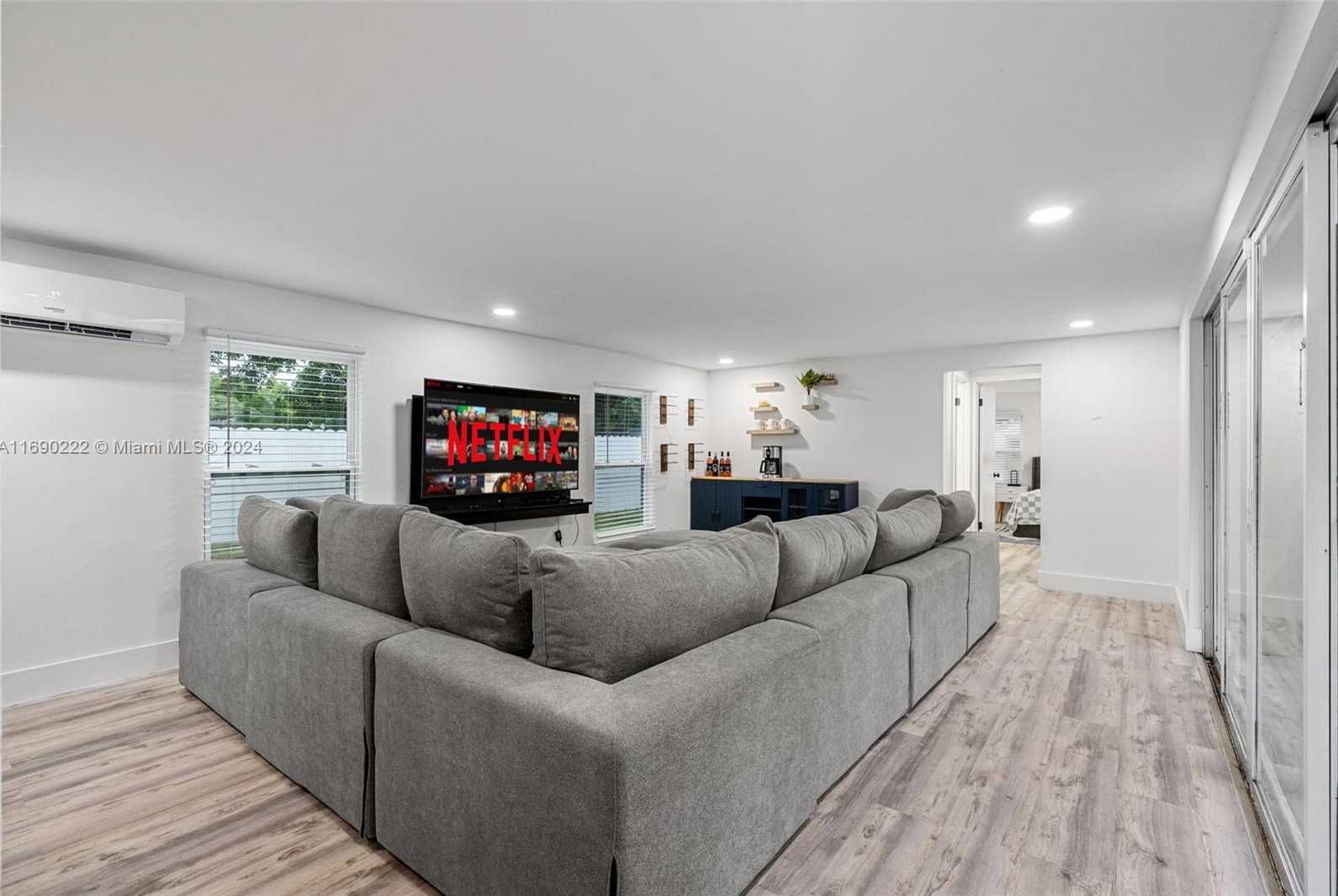 Small Image of 1899 NORTH EAST 49TH CT, Pompano Beach Number 41