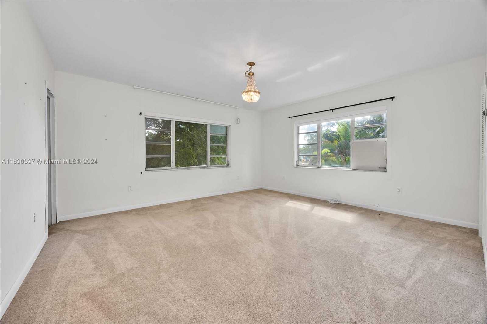 Small Image of 2700 GRANADA BLVD, Coral Gables Number 26