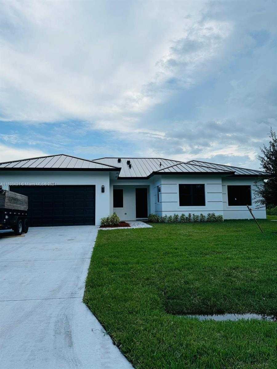 Small Image of 755 ALTON CIR, Port St. Lucie Number 2