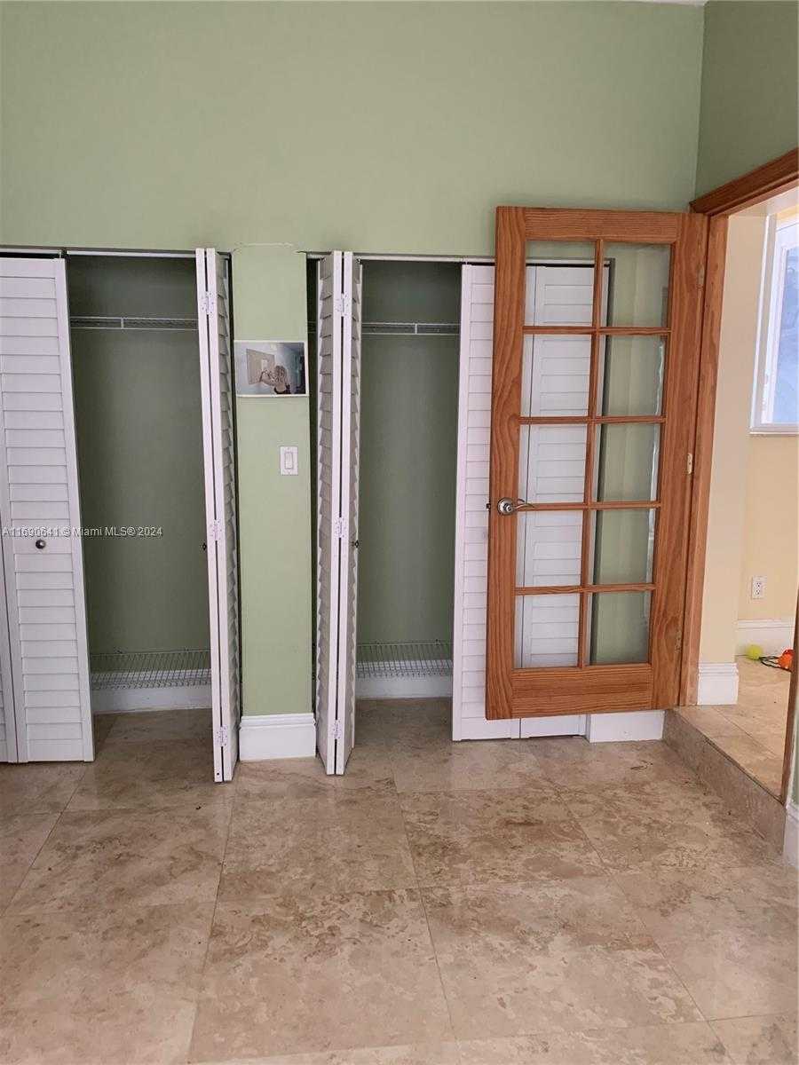 Small Image of 310 191ST TER, Sunny Isles Beach Number 31
