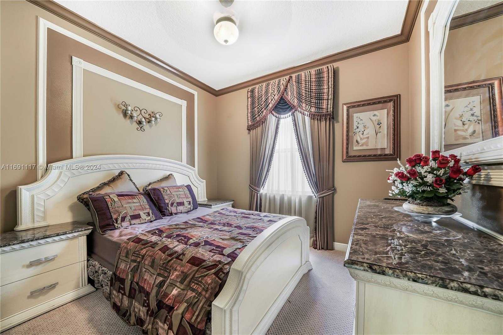 Small Image of 174 NORTH WEST MAGNOLIA LAKES BLVD, Port St. Lucie Number 16