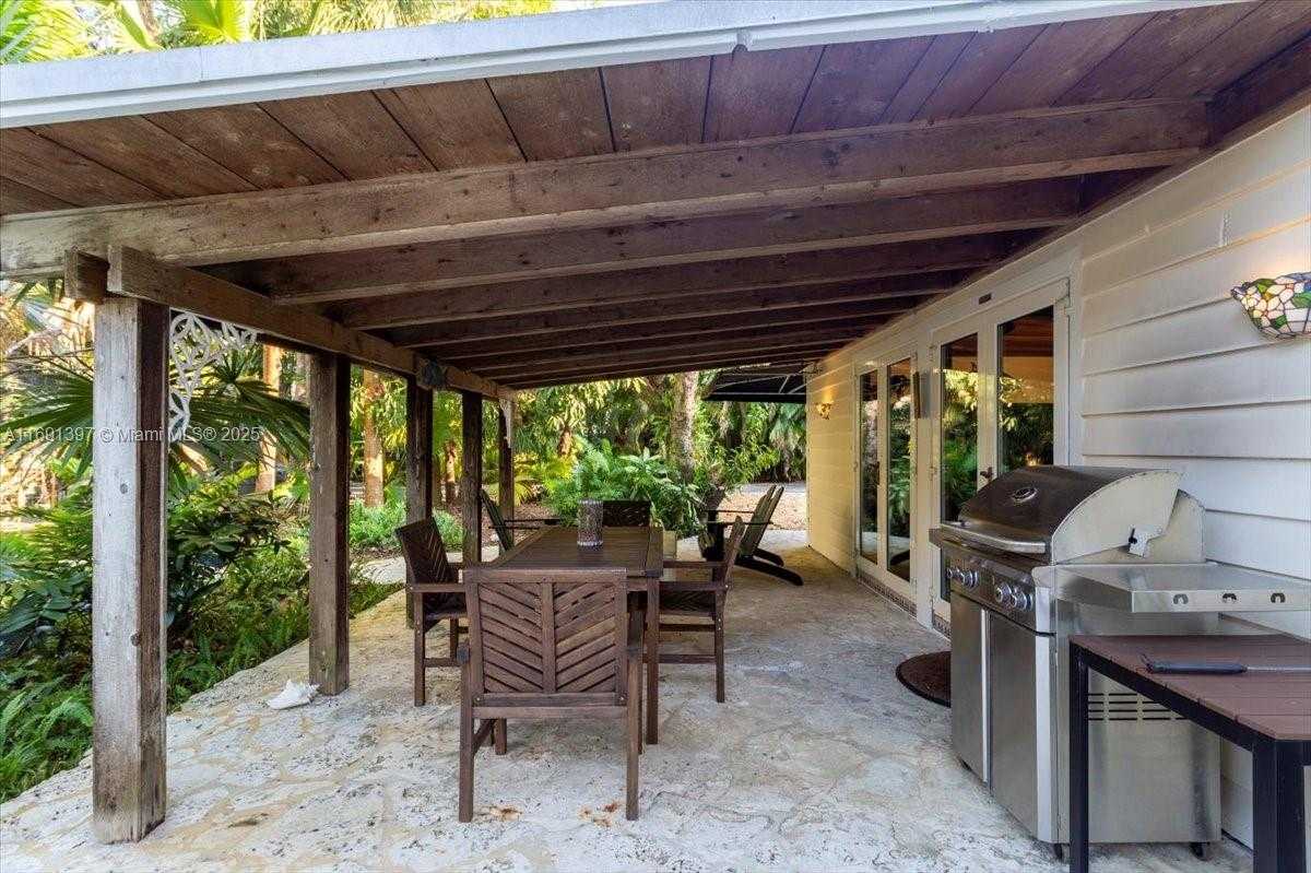 Small Image of 13470 SOUTH WEST 67TH AVE, Pinecrest Number 23