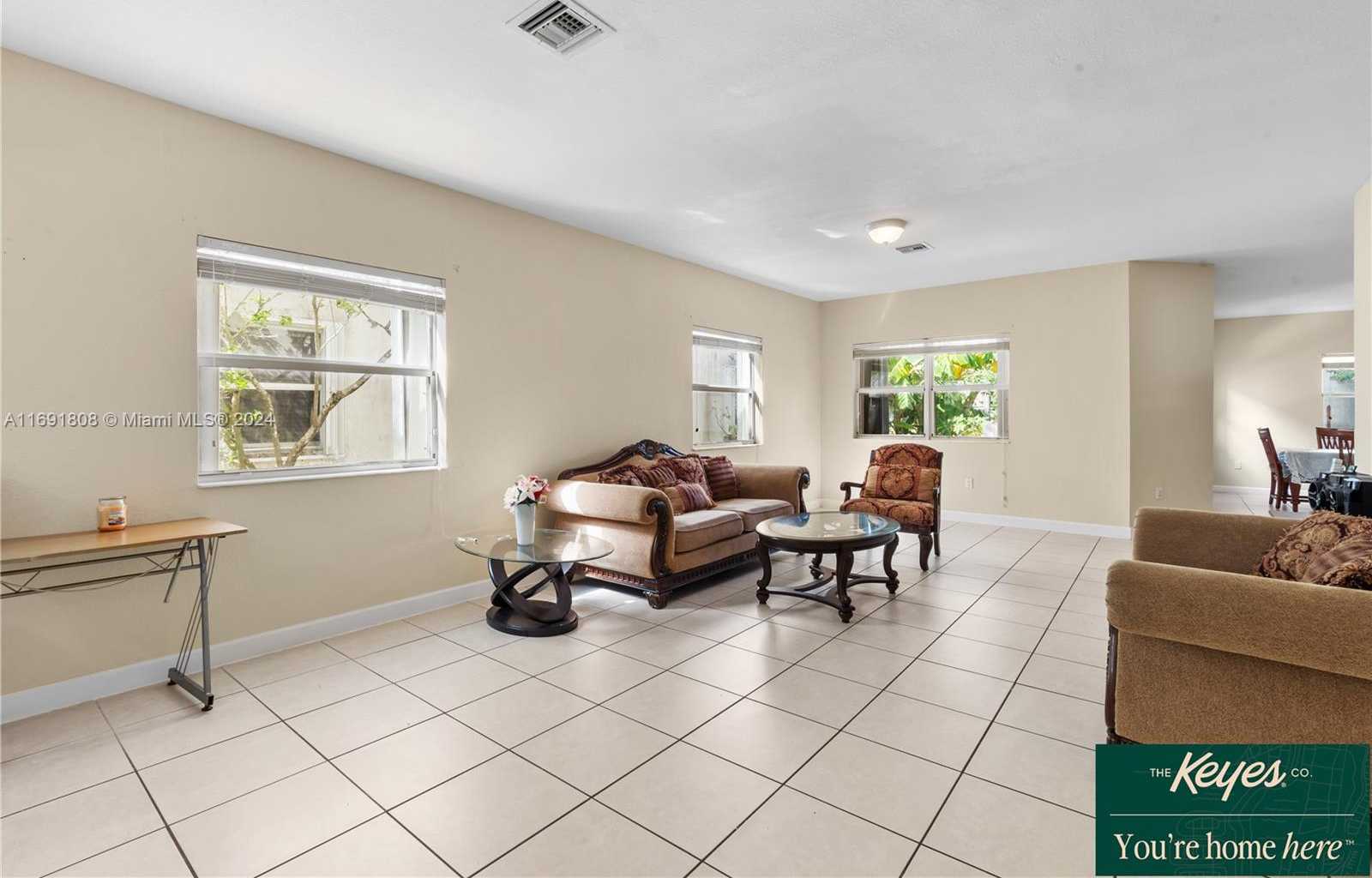 Small Image of 3641 NORTH EAST 4TH ST, Homestead Number 10