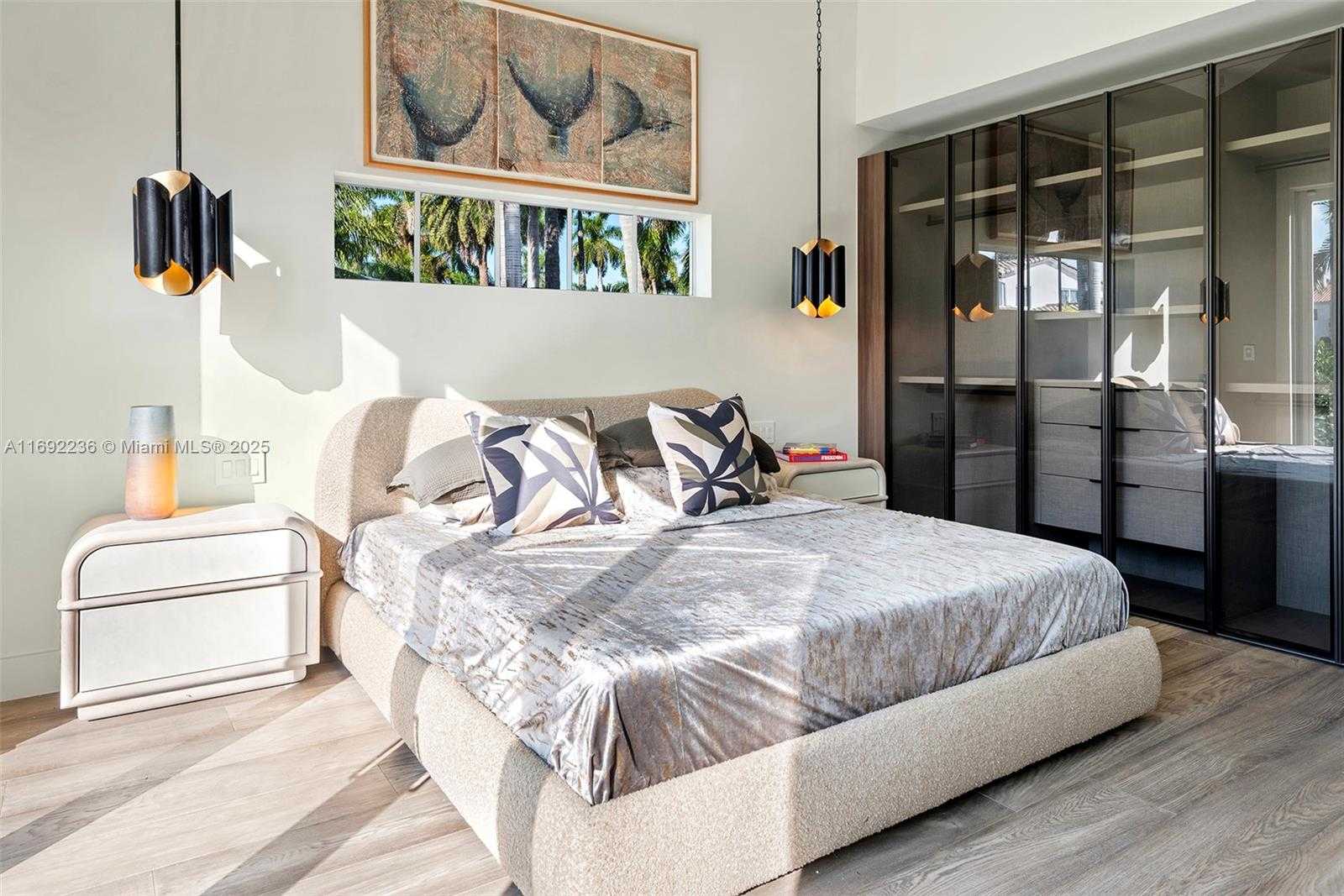 Small Image of 856 TYLER ST, Hollywood Number 22
