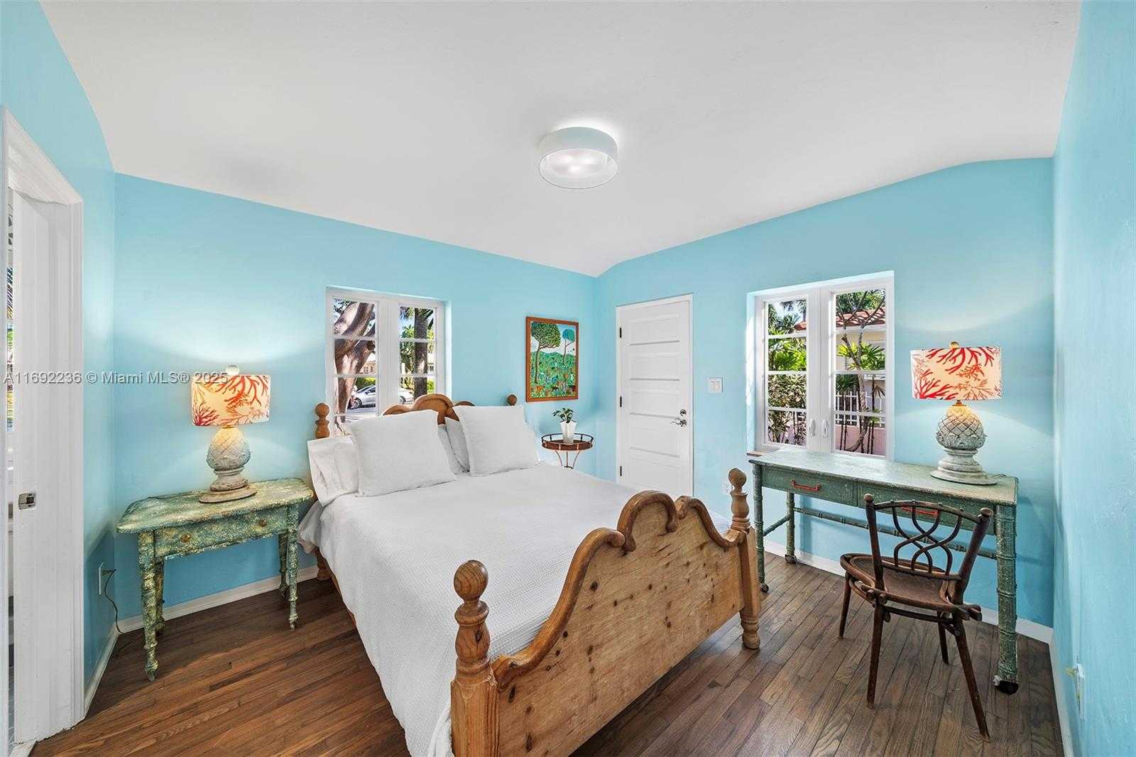 Small Image of 856 TYLER ST, Hollywood Number 33
