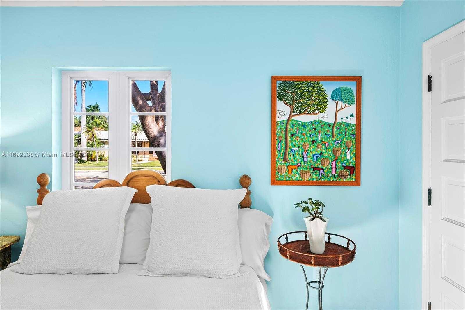 Small Image of 856 TYLER ST, Hollywood Number 34