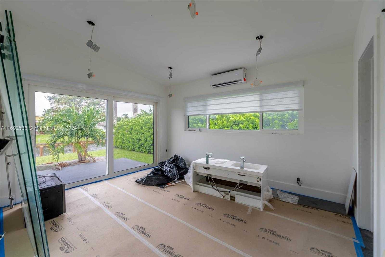 Small Image of 2537 MARATHON LN, Fort Lauderdale Number 23