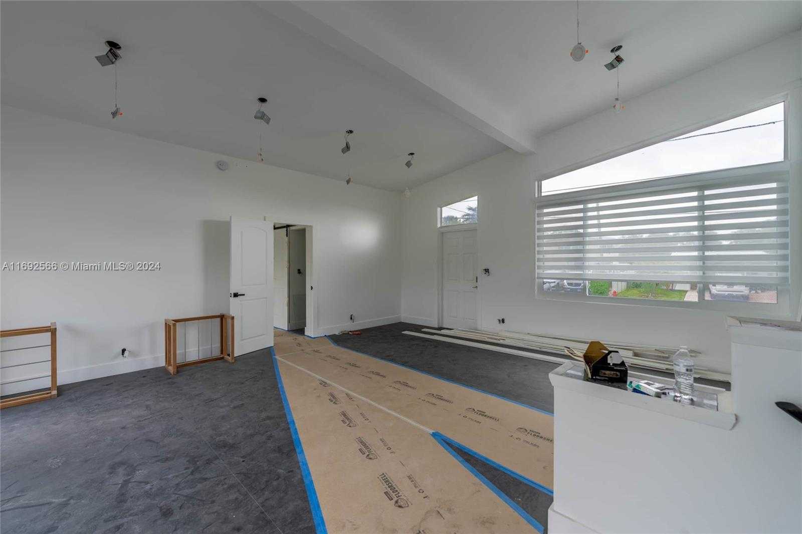 Small Image of 2537 MARATHON LN, Fort Lauderdale Number 26