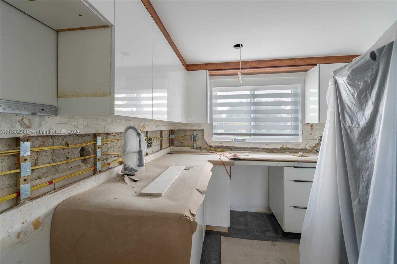 Small Image of 2537 MARATHON LN, Fort Lauderdale Number 29