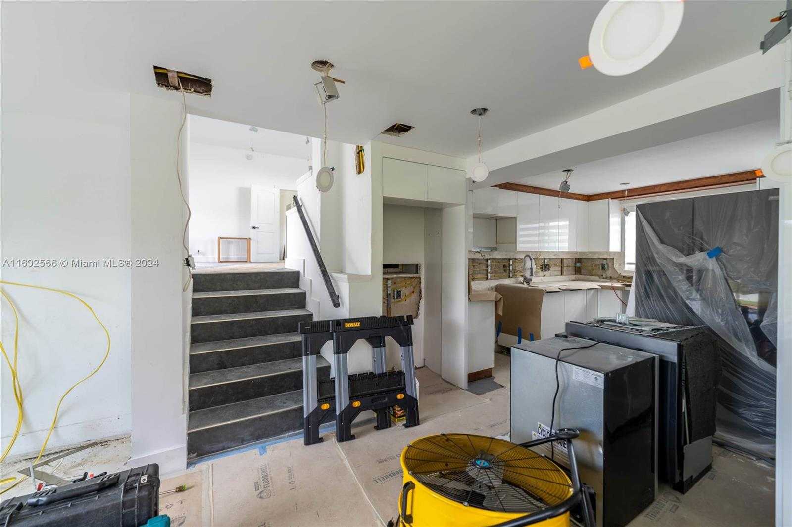 Small Image of 2537 MARATHON LN, Fort Lauderdale Number 31