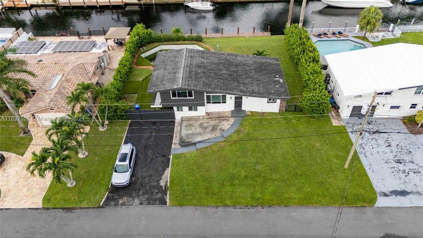 Small Image of 2537 MARATHON LN, Fort Lauderdale Number 4