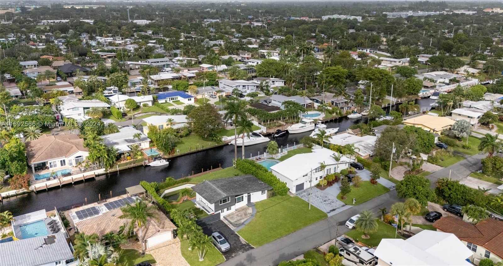 Small Image of 2537 MARATHON LN, Fort Lauderdale Number 8