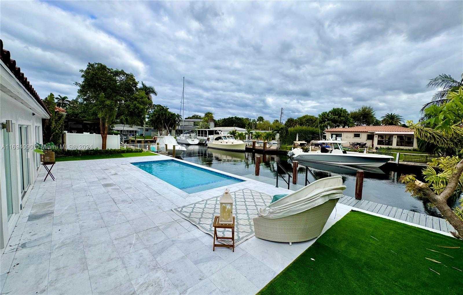 Small Image of 1012 TANGELO ISLE, Fort Lauderdale Number 33