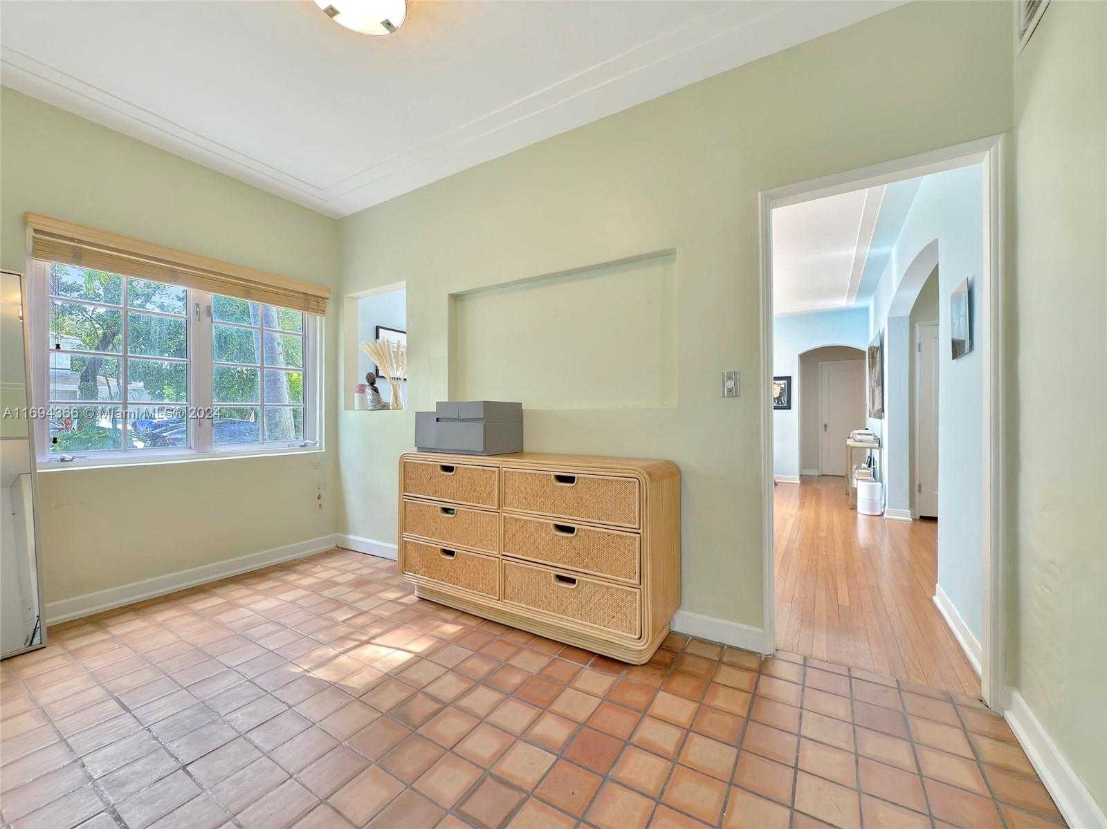 Small Image of 479 NORTH EAST 56TH ST, Miami Number 12