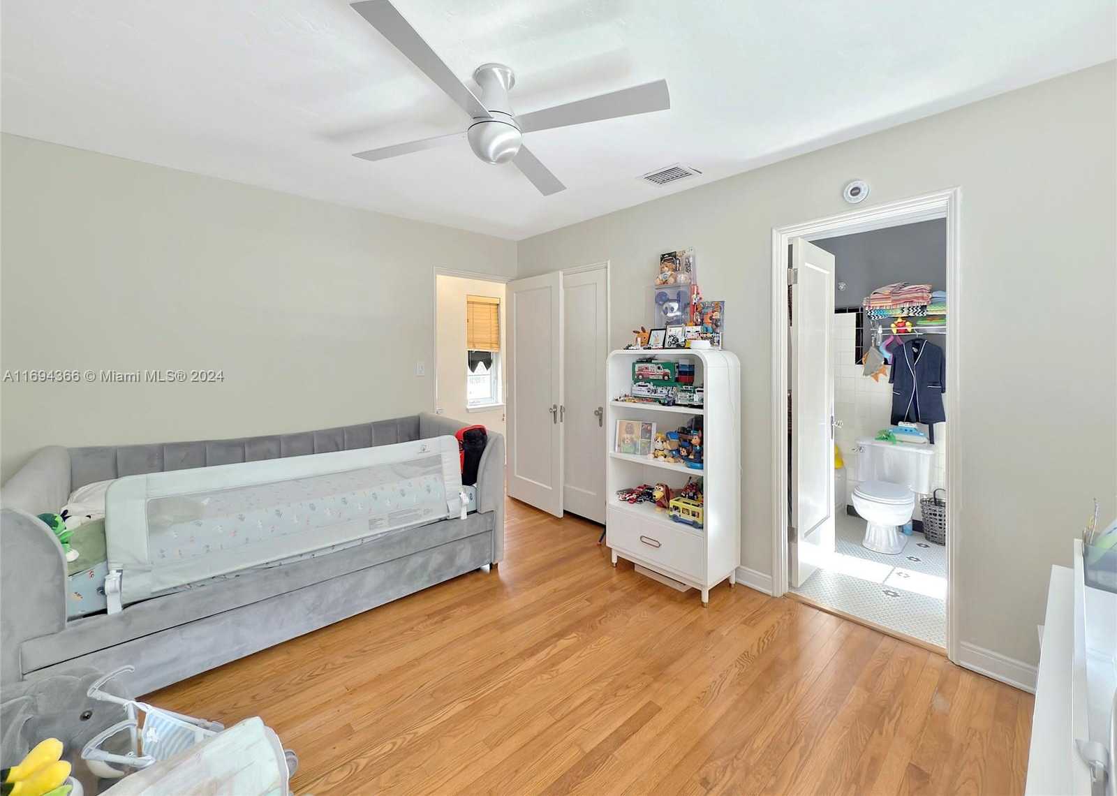 Small Image of 479 NORTH EAST 56TH ST, Miami Number 20