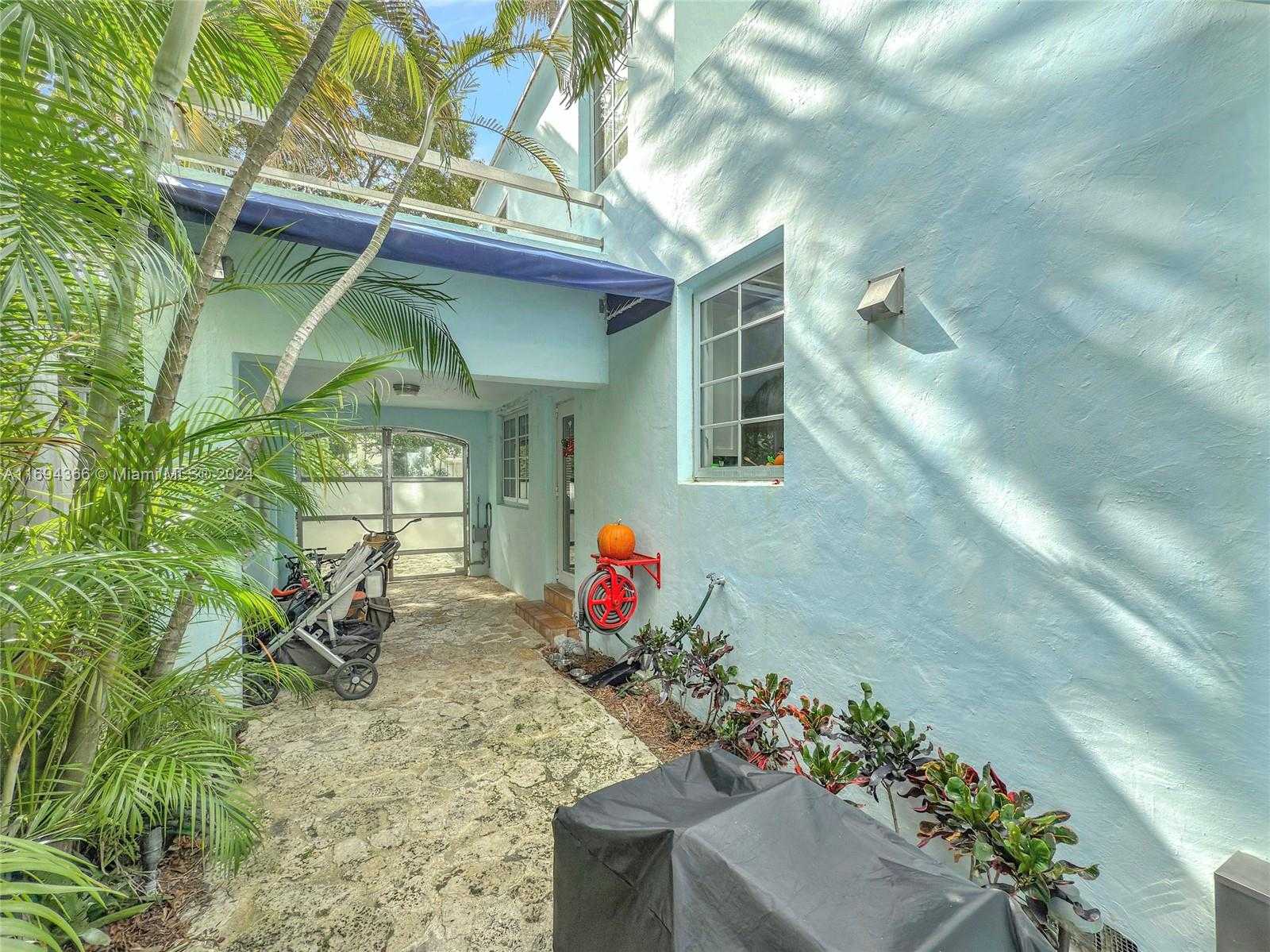 Small Image of 479 NORTH EAST 56TH ST, Miami Number 3