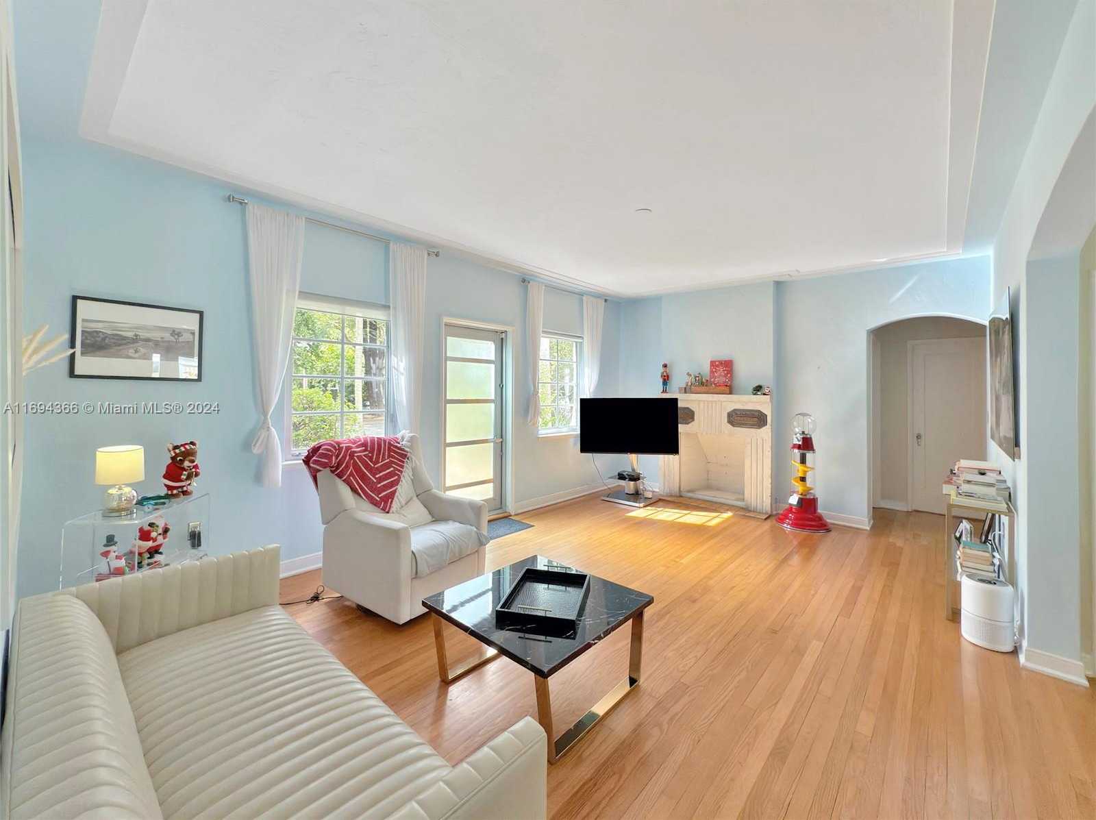 Small Image of 479 NORTH EAST 56TH ST, Miami Number 7