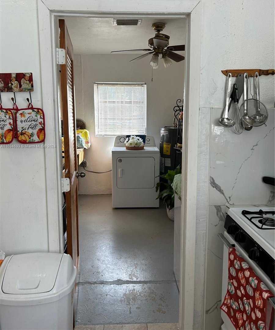 Small Image of 3303 NORTH WEST 181ST ST, Miami Gardens Number 10