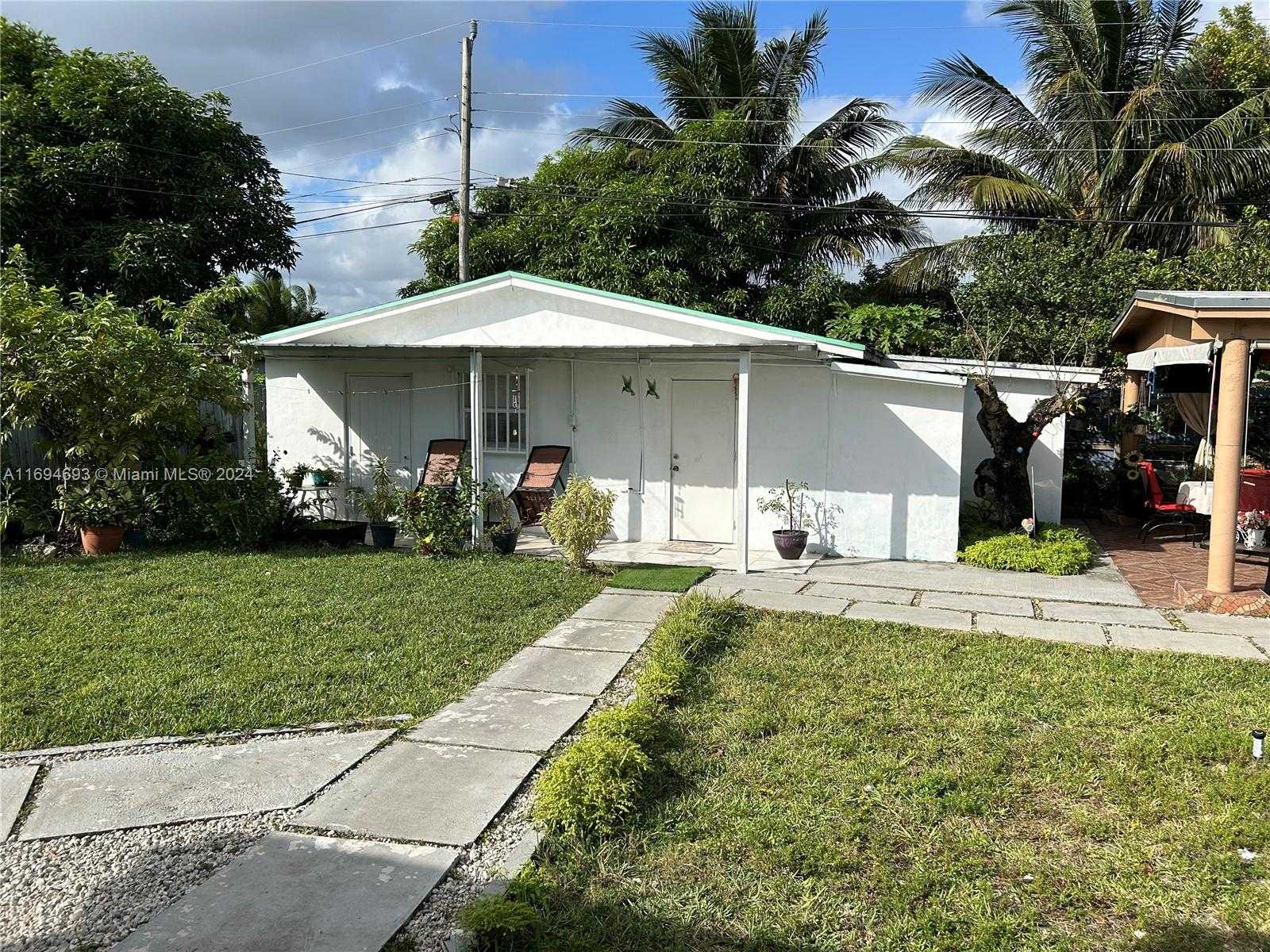 Small Image of 3303 NORTH WEST 181ST ST, Miami Gardens Number 20