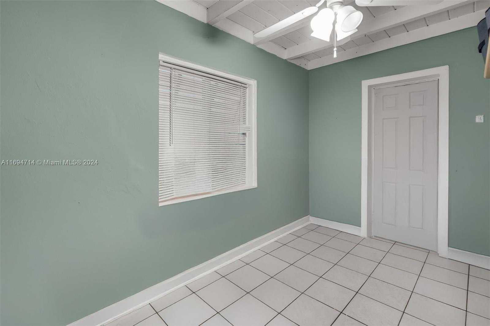 Small Image of 1565 NORTH EAST 139TH ST, North Miami Number 18